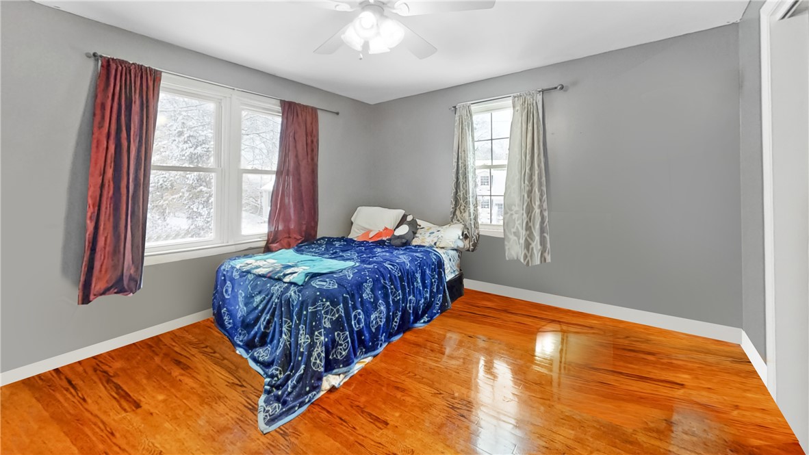 23 Vale Street Warwick, RI 02886 - Photo 13 of 16 Gallery Image 13