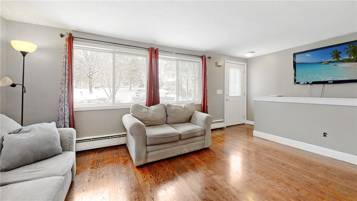 23 Vale Street Warwick, RI 02886 - Photo 6 of 16 Gallery Image 6