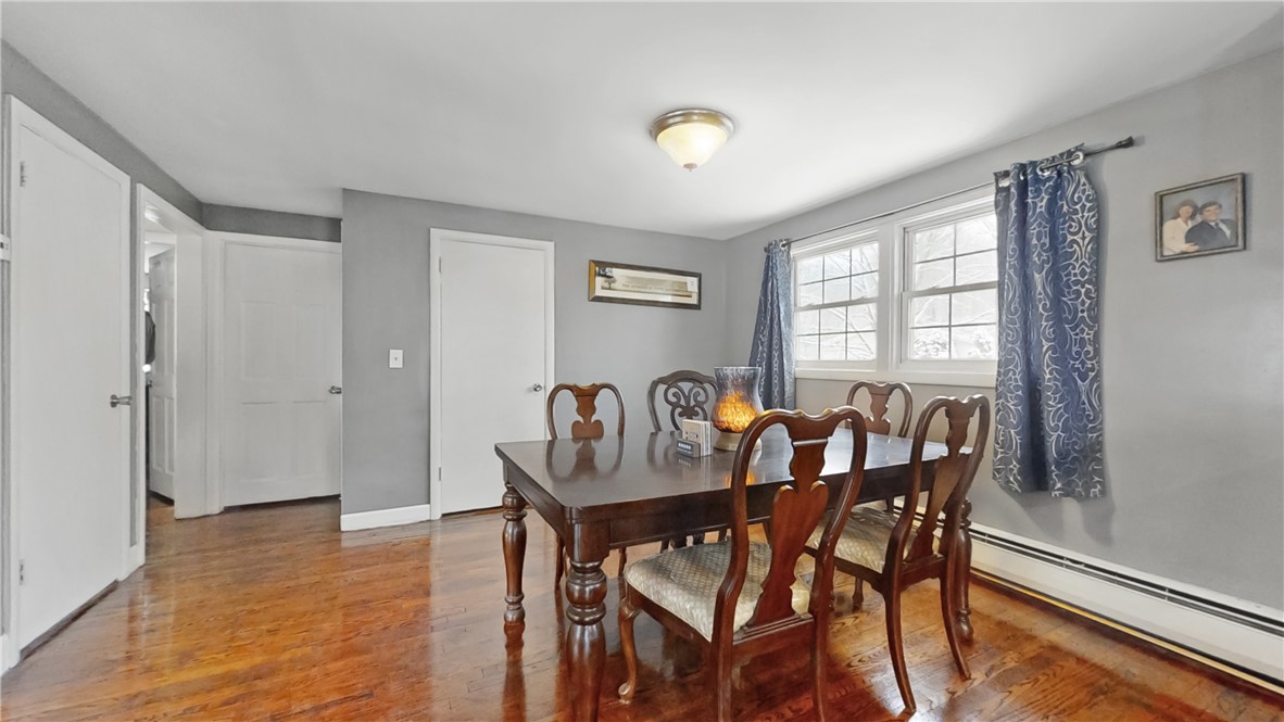 23 Vale Street Warwick, RI 02886 - Photo 7 of 16 Gallery Image 7