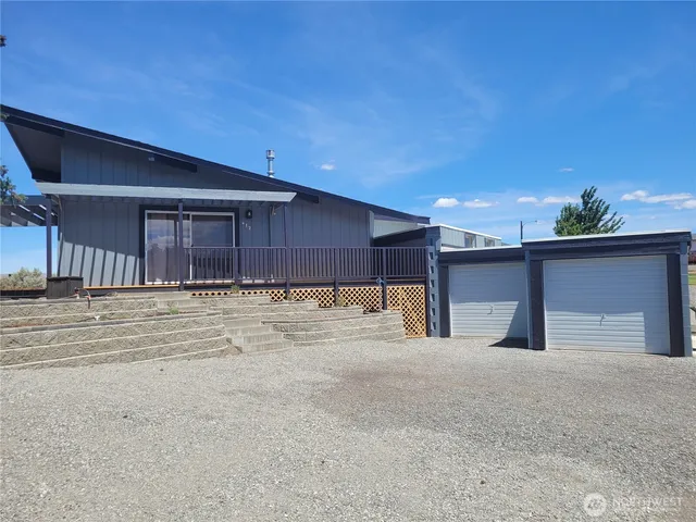 $298,000 | 412 Apple Place, Mattawa, WA 99349