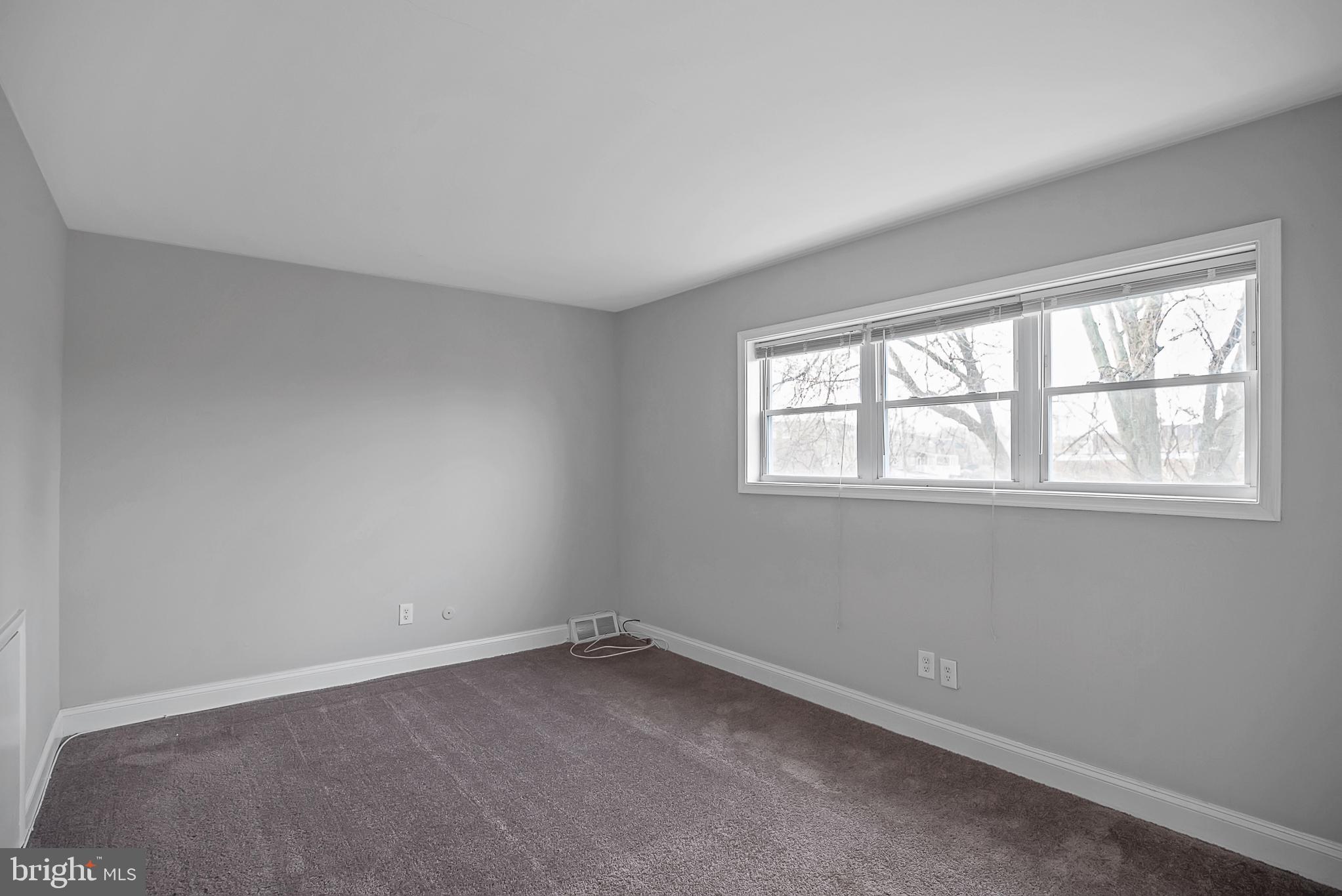 3670 Academy Road Philadelphia, PA 19154 - Photo 8 of 14 Gallery Image 8
