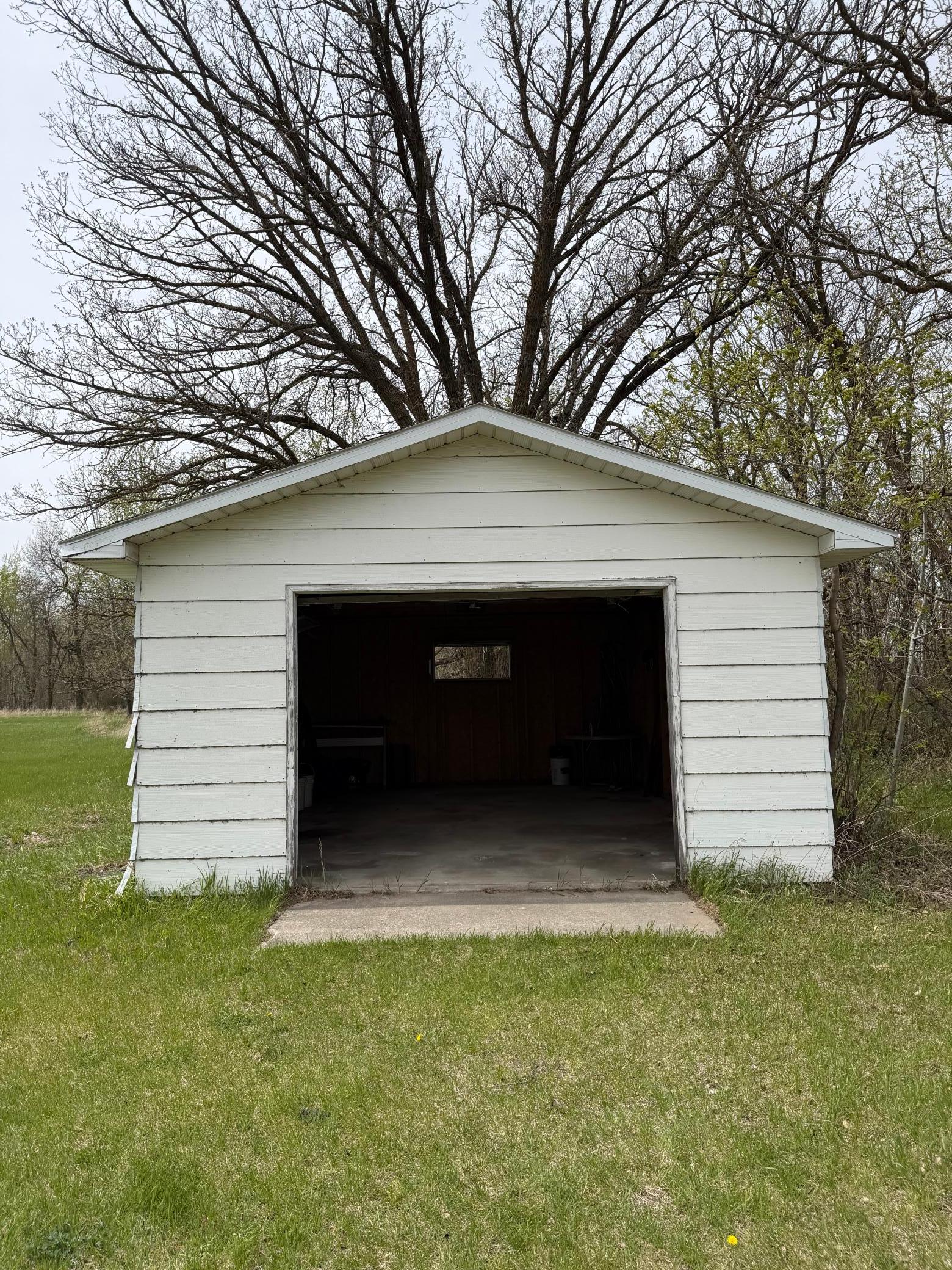 24306 County Road 6 Strathcona, MN 56759 - Photo 23 of 39