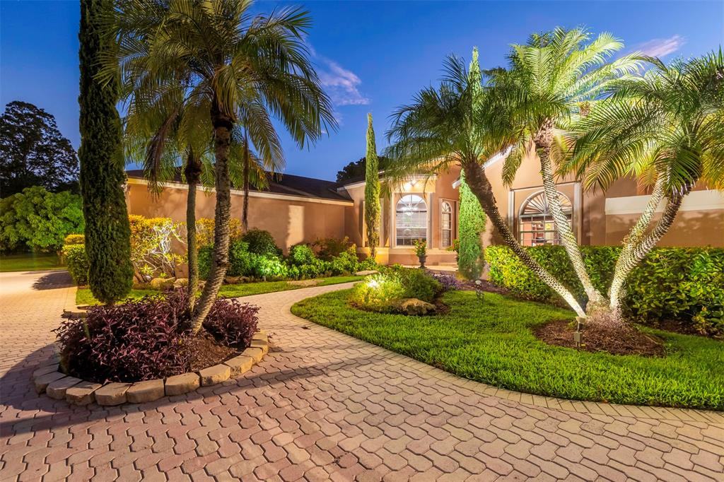Davie Davie, FL 33330 - Photo 57 of 57 a view of a backyard with palm trees