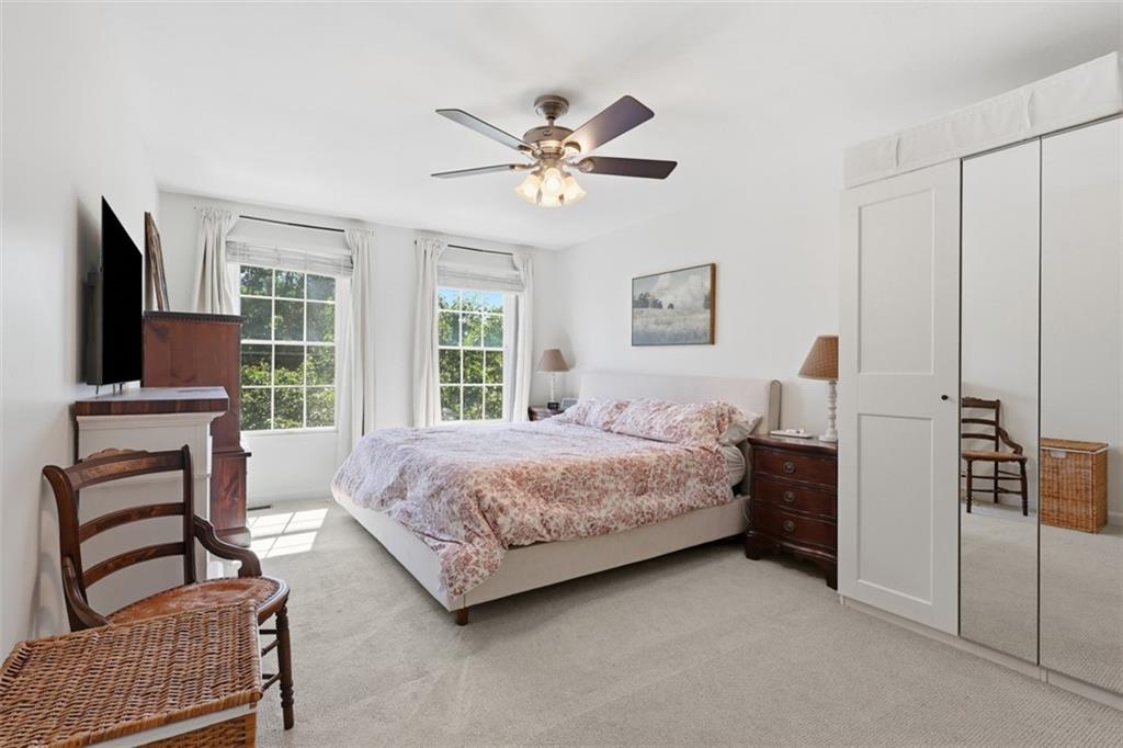 7012 Pin Oak Court McKees Rocks, PA 15136 - Photo 23 of 45