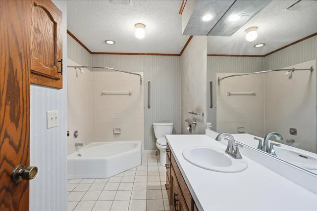 $269,900 | 609 Pondhurst Drive, Amery, WI 54001