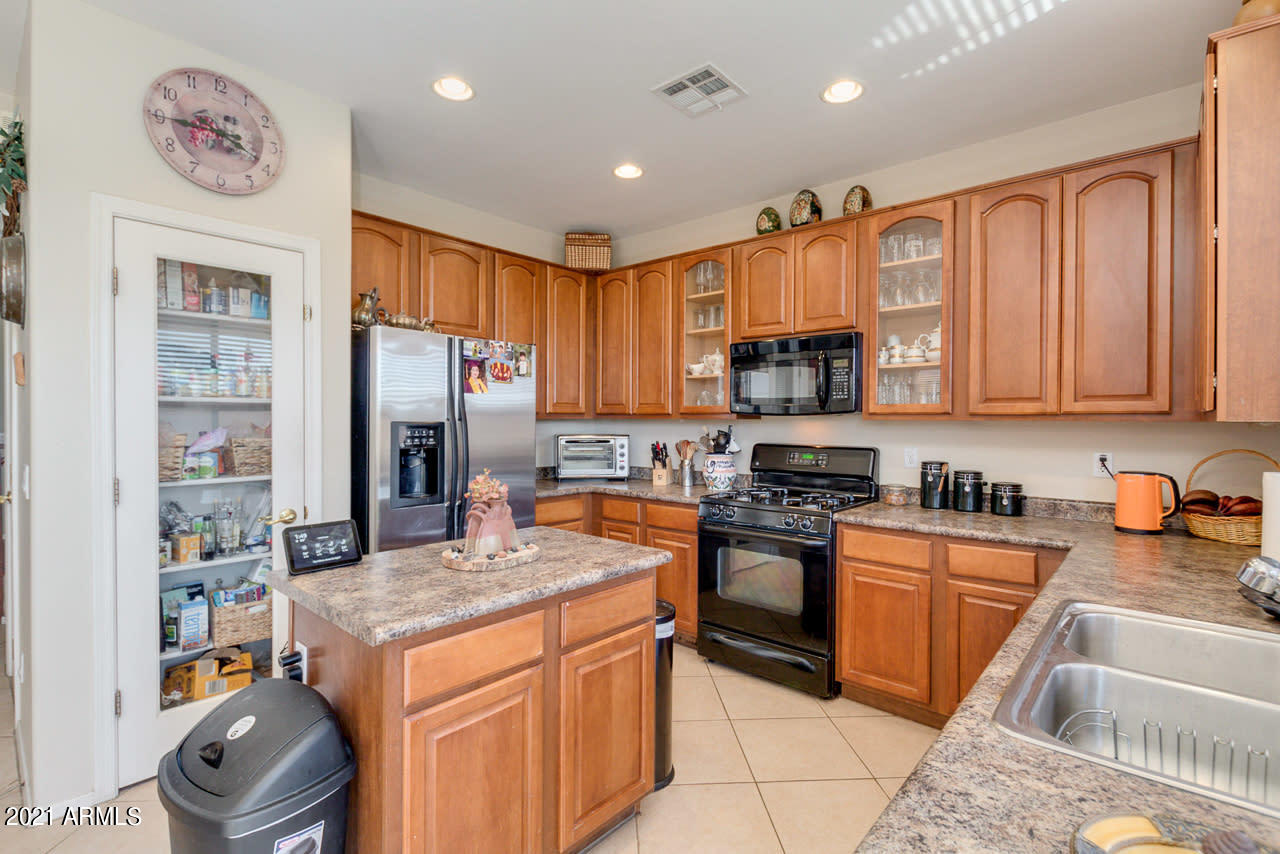 2601 West Florentine Road Phoenix, AZ 85086 - Photo 2 of 34 Listing_618385_Photo_2