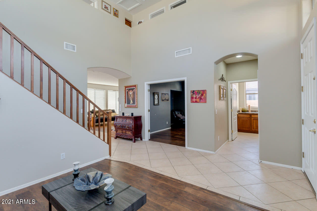 2601 West Florentine Road Phoenix, AZ 85086 - Photo 6 of 34 Listing_618385_Photo_6