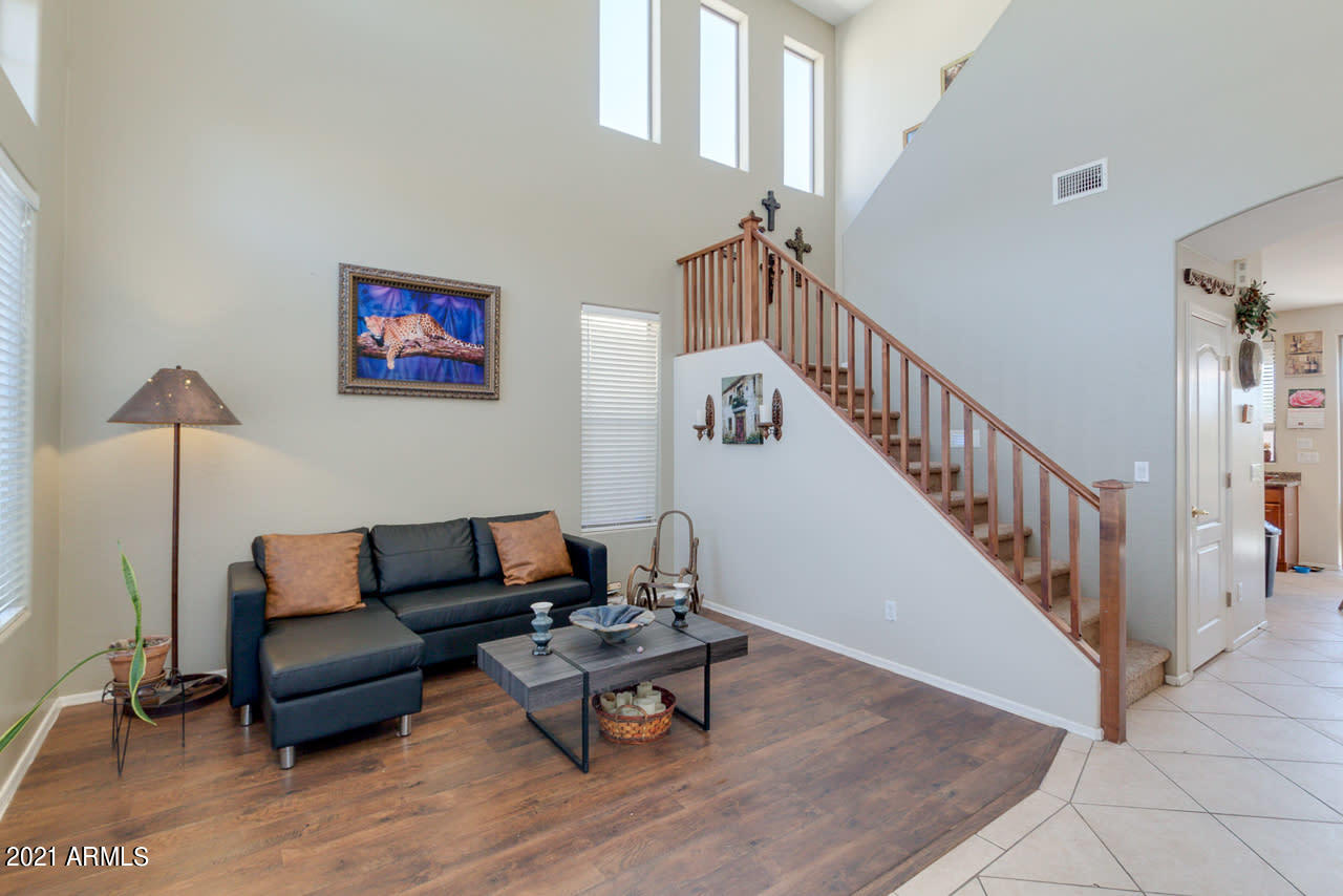 2601 West Florentine Road Phoenix, AZ 85086 - Photo 9 of 34 Listing_618385_Photo_9