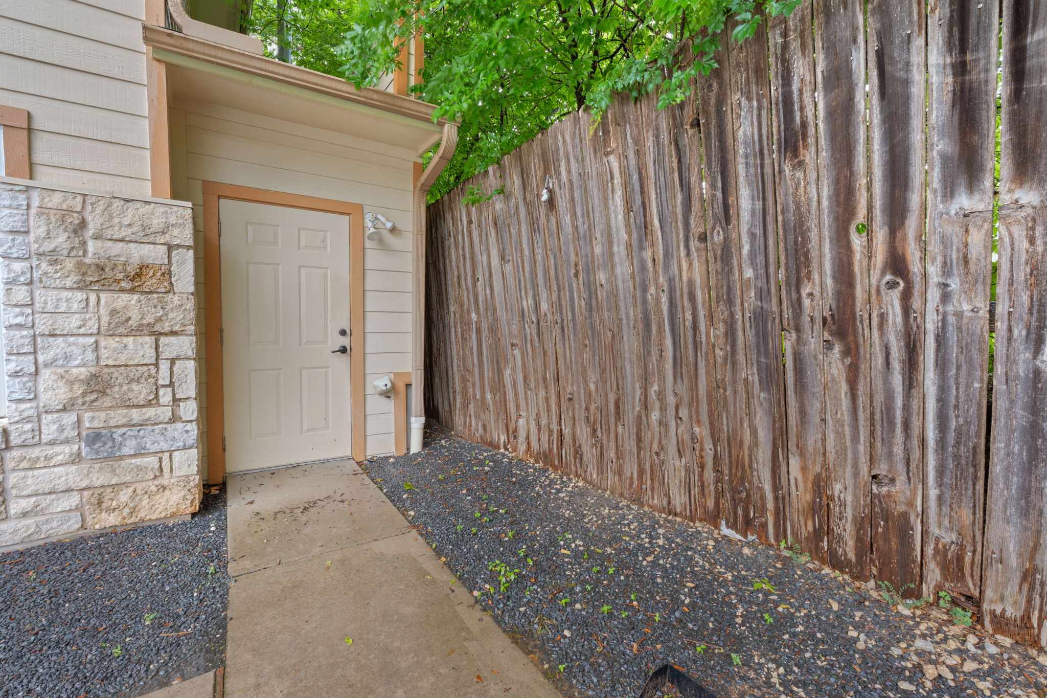 2106 Cullen Avenue, Unit 206 Austin, TX 78757 - Photo 18 of 20 Laundry room (has communal machines that do not require card/credit). Same key works at the other building laundry room too.