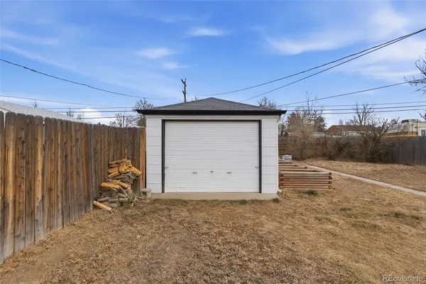 $359,000 | 1656 Newark Street, Aurora, CO 80010