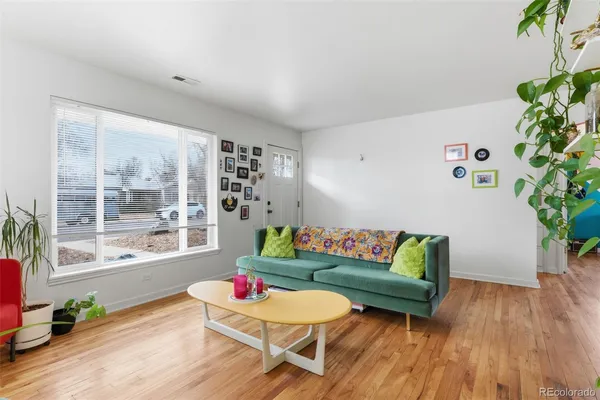 $359,000 | 1656 Newark Street, Aurora, CO 80010