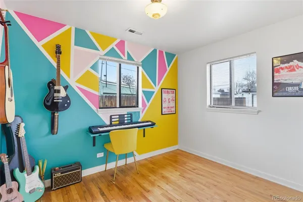 $359,000 | 1656 Newark Street, Aurora, CO 80010