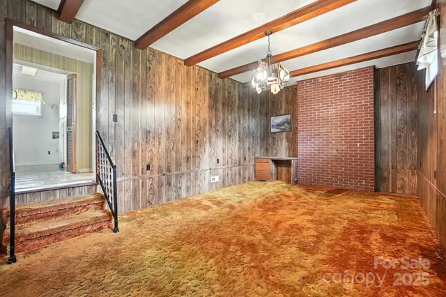 a view of empty room