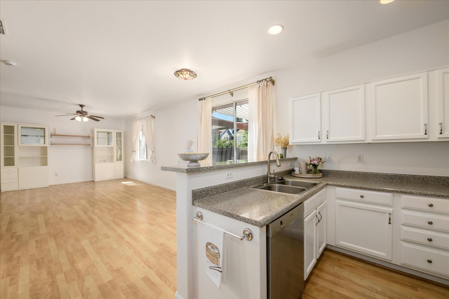 3167 San Nicolas Road West Sacramento, CA 95691 - Photo 10 of 37