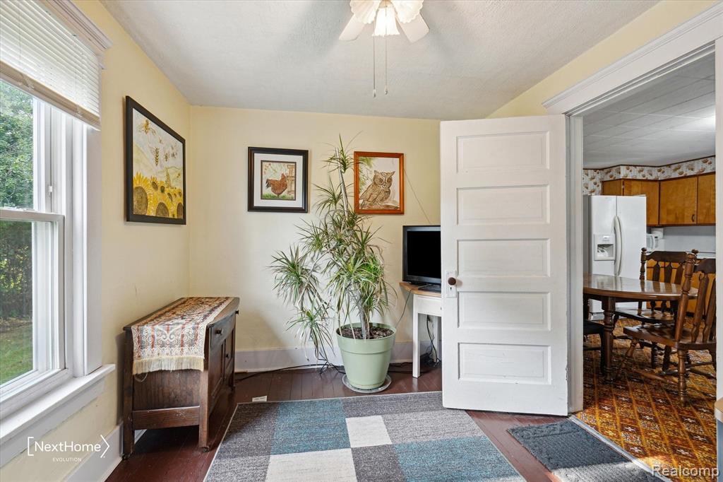 47105 Bemis Road Belleville, MI 48111 - Photo 22 of 50