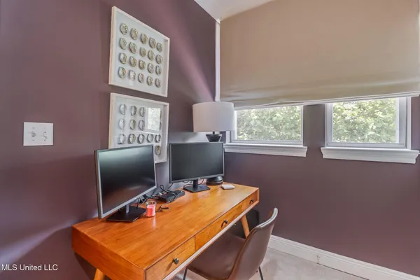 $1,975 | 922 Porter Avenue, Unit 220, Ocean Springs, MS 39564