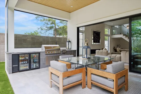 $4,599,000 | 4002 Meadow Lake Lane, Houston, TX 77027