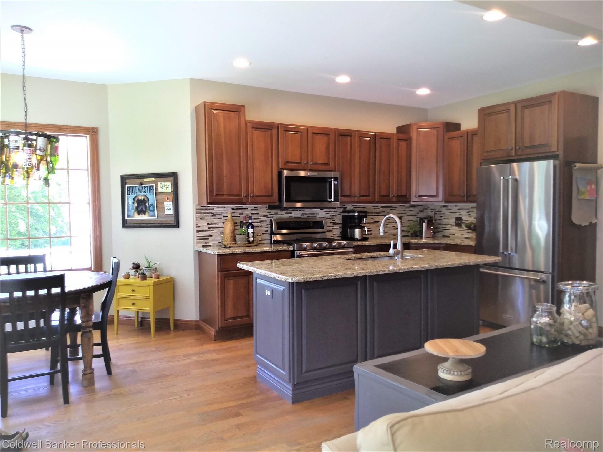5370 West Oregon Road Lapeer, MI 48446 - Photo 10 of 40 kitchen and breakfast nook (3).jpg