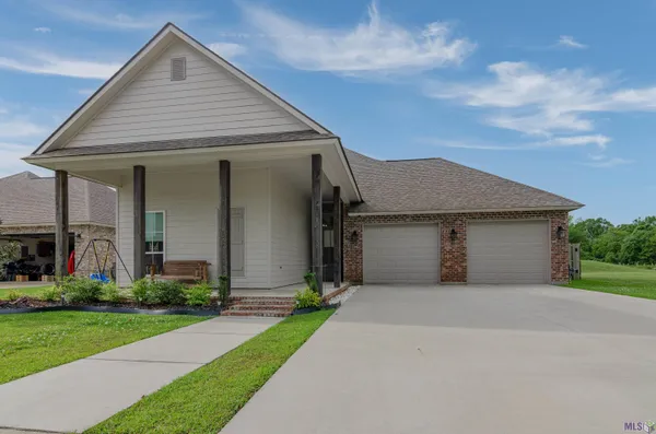 $439,000 | 1108 Irish Ivy Denham Springs, Denham Springs, LA 70726