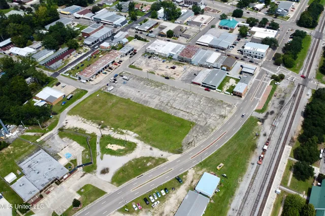 $600,000 | Nhn South Main Street, Picayune, MS 39466