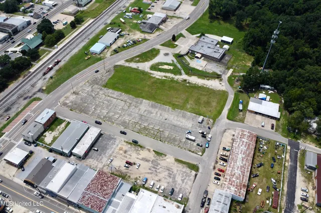 $600,000 | Nhn South Main Street, Picayune, MS 39466