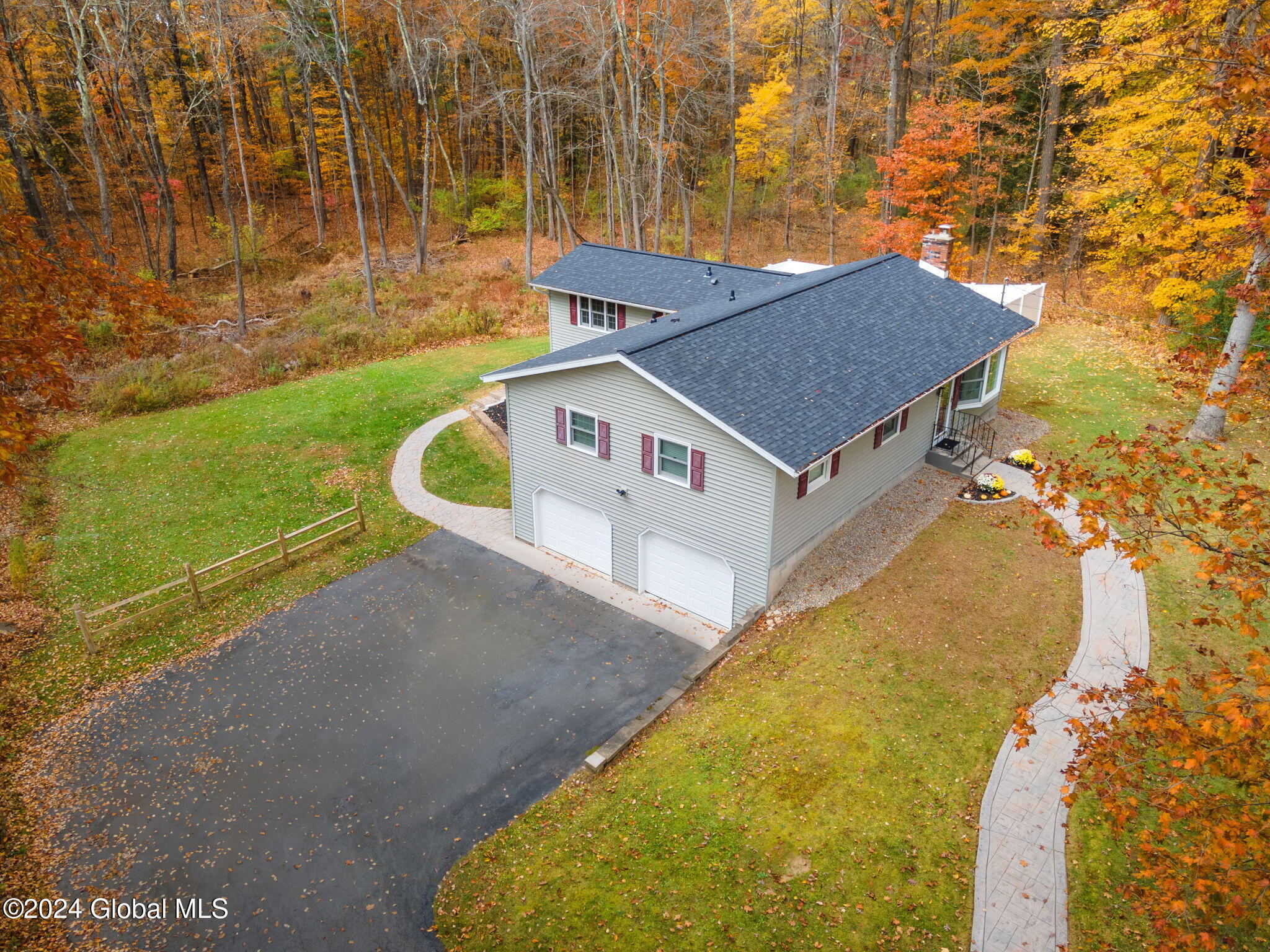 20 Ashdown Road Ballston Lake, NY 12019 - Photo 5 of 42 Front 4