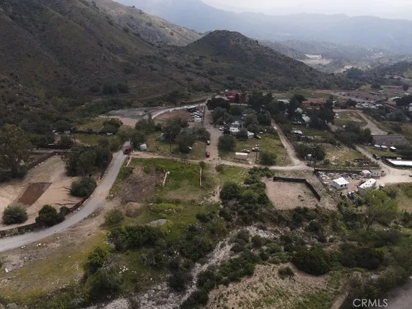 $299,950 | 14003 Quarry Drive, Sylmar, CA 91342