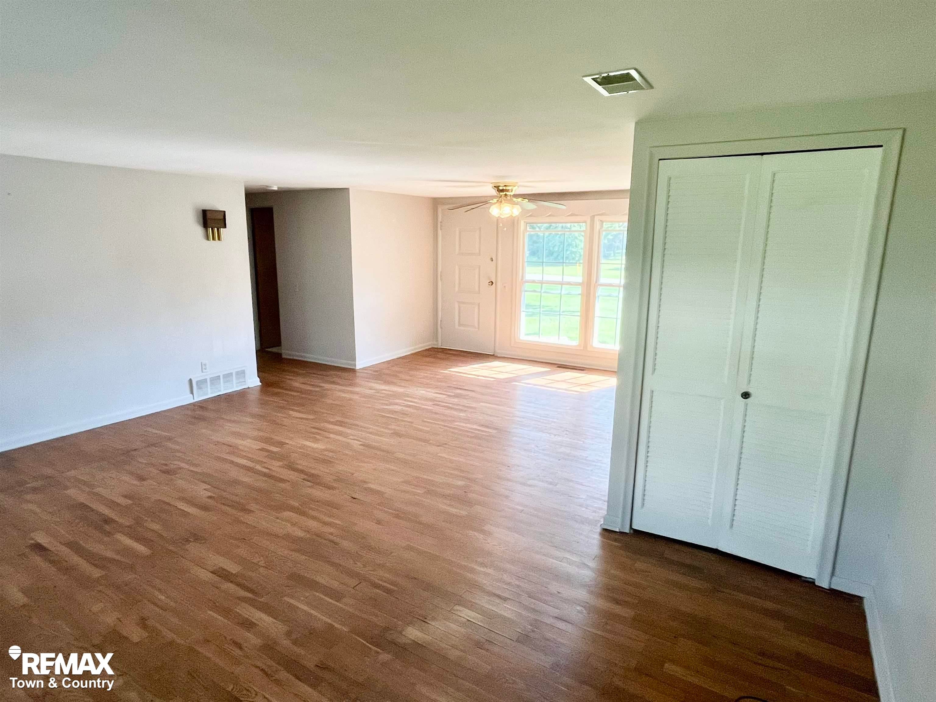 626 South Mckinley Road Flushing, MI 48433 - Photo 12 of 34 Gallery Image 12