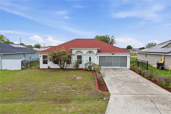 $325,000 | 1912 Lakeview Place, Kissimmee, FL 34759
