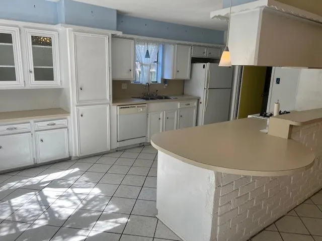 $259,000 | 9115 Willow Meadow Drive, Houston, TX 77031