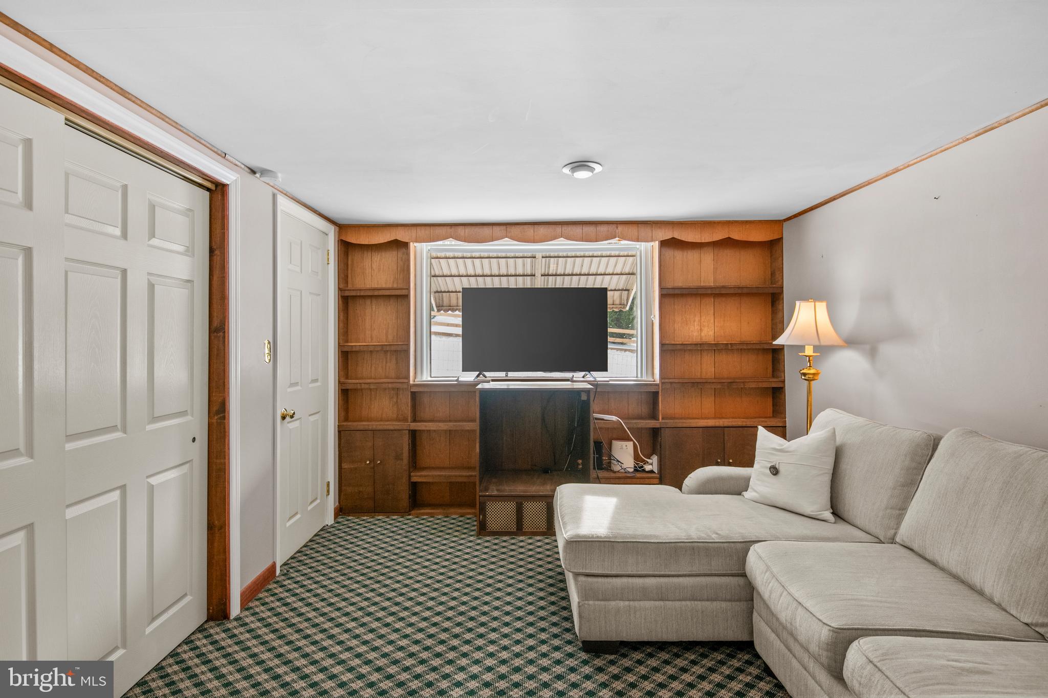 504 Kutz Court Reading, PA 19609 - Photo 23 of 34