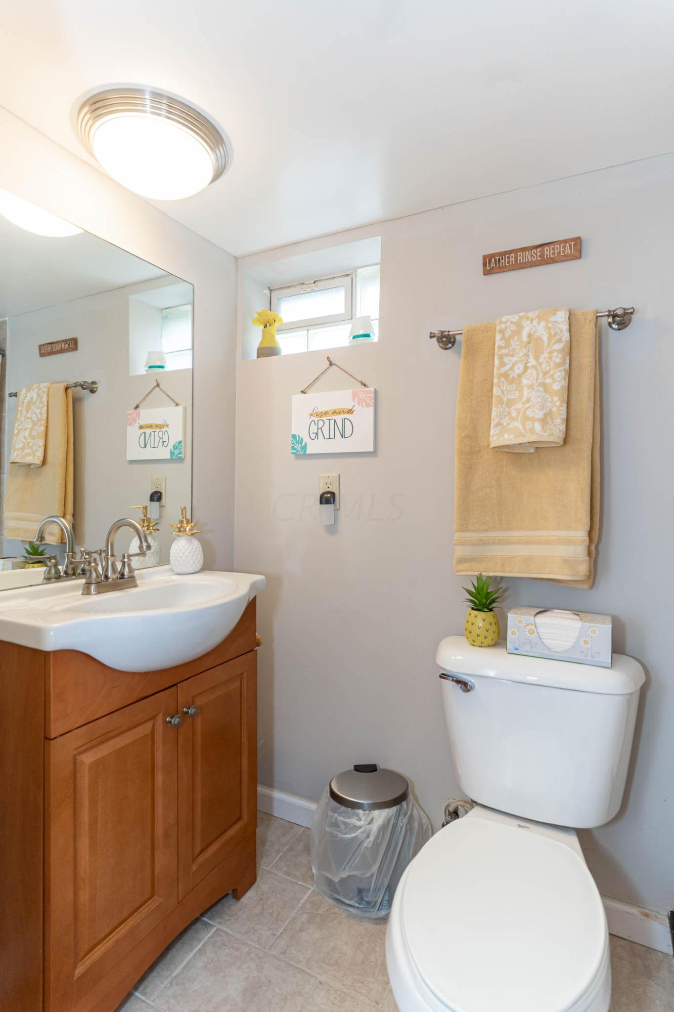 242 Lowell Road Columbus, OH 43209 - Photo 28 of 36