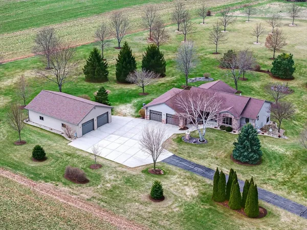 $950,000 | 10123 Fertile Ridge Road, Mount Horeb, WI 53572