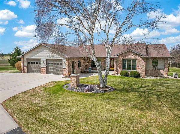 $950,000 | 10123 Fertile Ridge Road, Mount Horeb, WI 53572