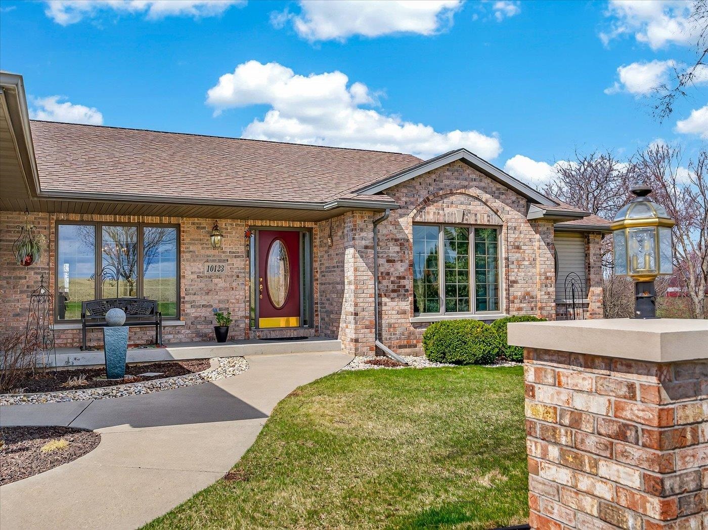10123 Fertile Ridge Road Mount Horeb, WI 53572 - Photo 6 of 80