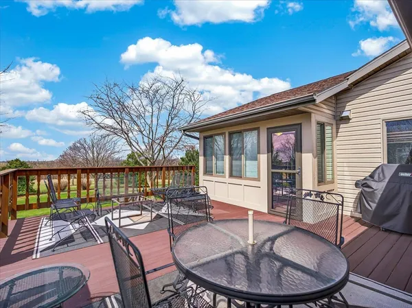 $950,000 | 10123 Fertile Ridge Road, Mount Horeb, WI 53572