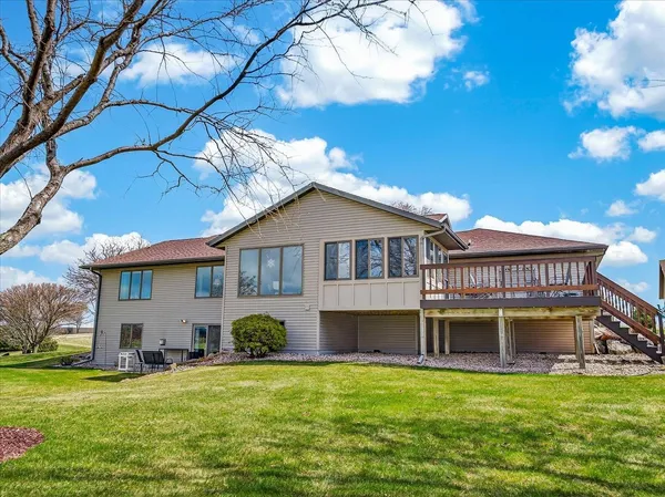 $950,000 | 10123 Fertile Ridge Road, Mount Horeb, WI 53572