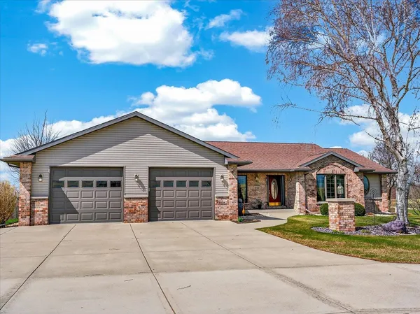 $950,000 | 10123 Fertile Ridge Road, Mount Horeb, WI 53572