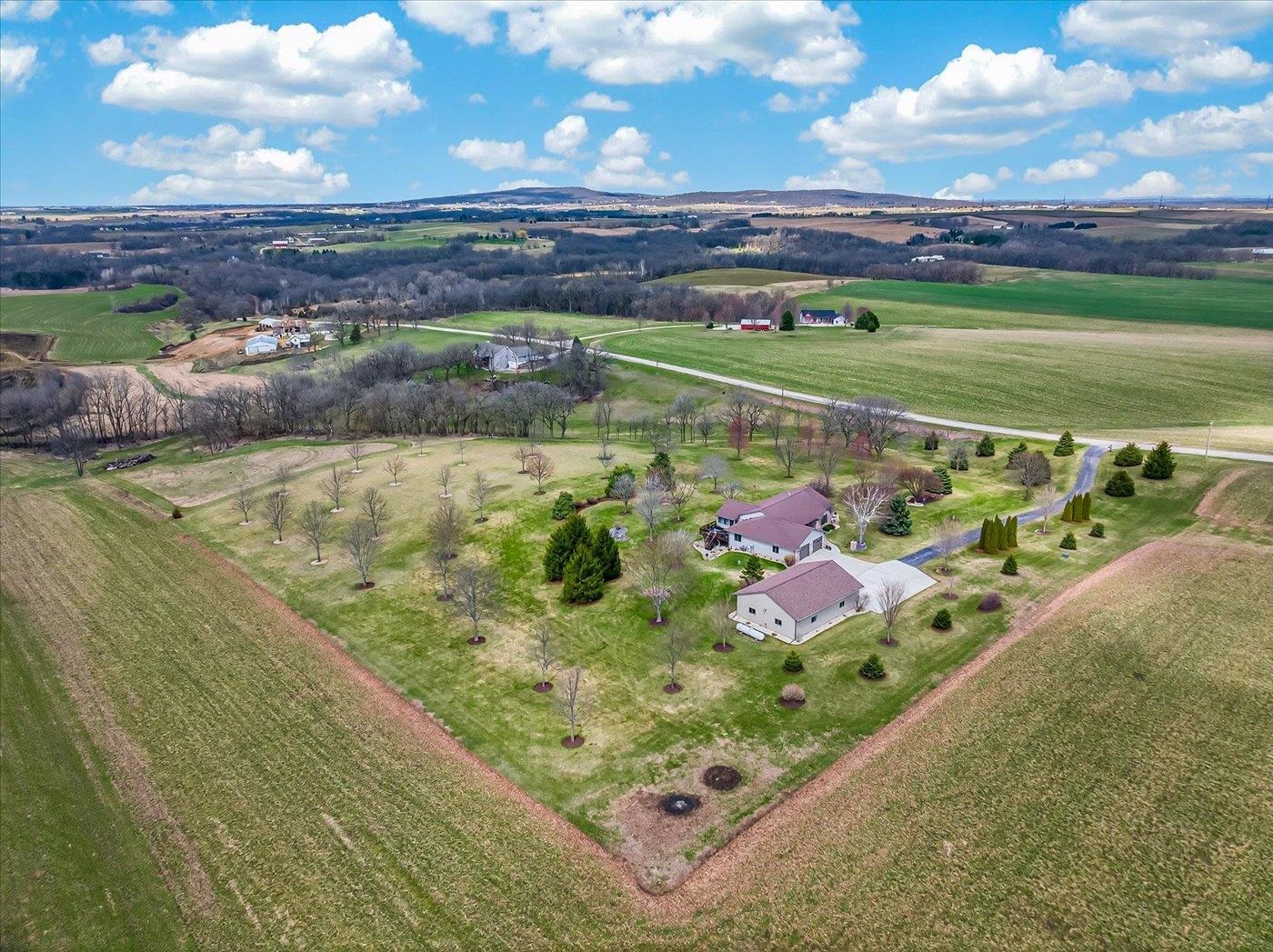 10123 Fertile Ridge Road Mount Horeb, WI 53572 - Photo 73 of 80