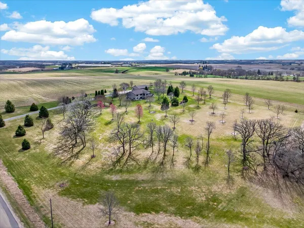 $950,000 | 10123 Fertile Ridge Road, Mount Horeb, WI 53572