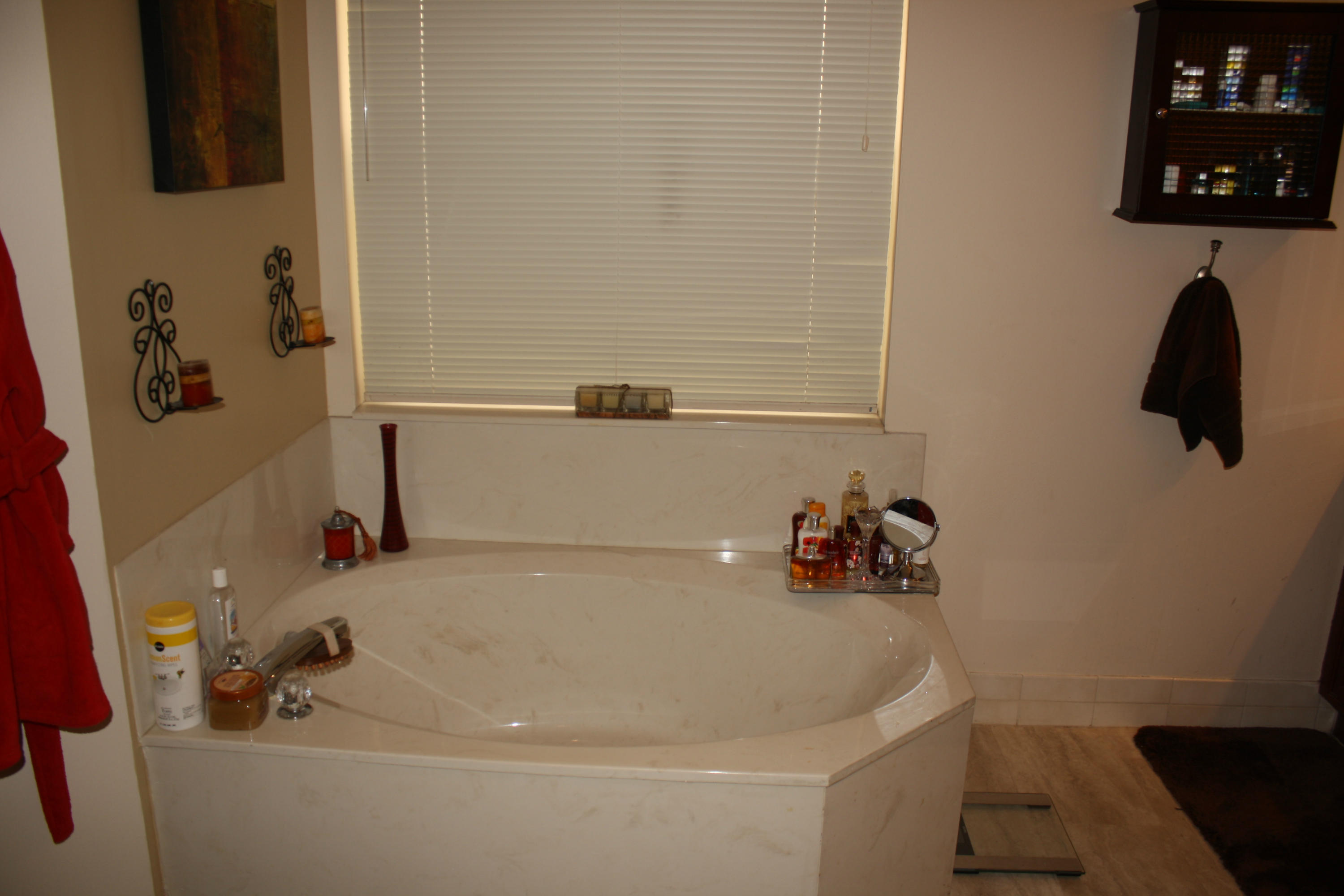 22024 Altona Drive Boca Raton, FL 33428 - Photo 11 of 27 oct29monmastertub