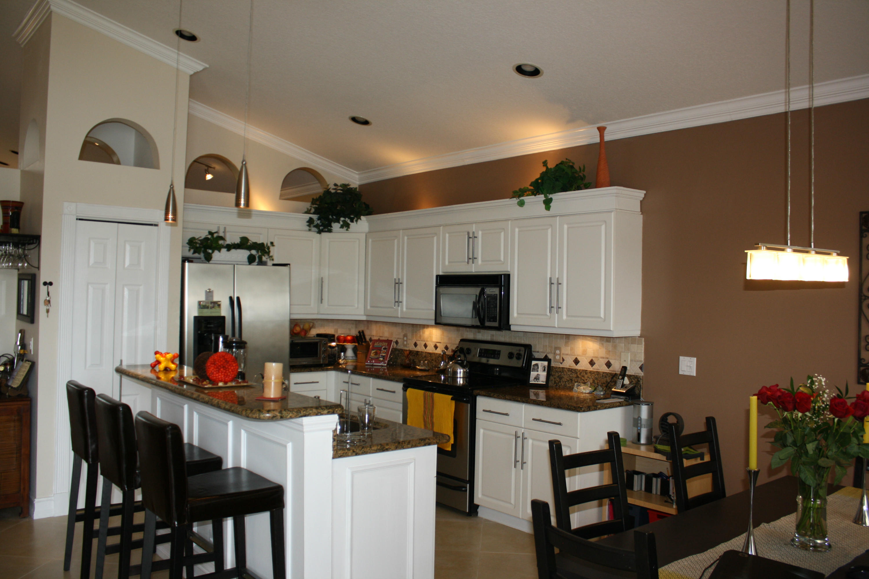 22024 Altona Drive Boca Raton, FL 33428 - Photo 3 of 27 oct29monbestkitchen