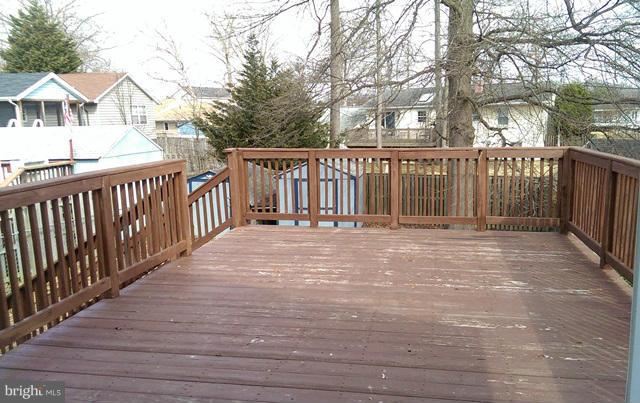 1710 Potomac Road Edgewater, MD 21037 - Photo 24 of 30 Deck