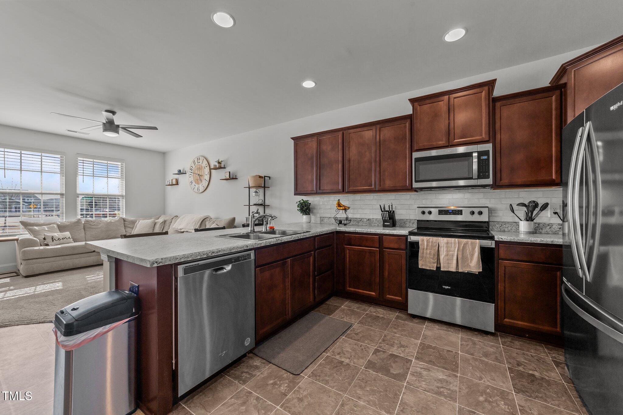 6205 Taylor Road Wendell, NC 27591 - Photo 5 of 24 28-web-or-mls-VB4A7950