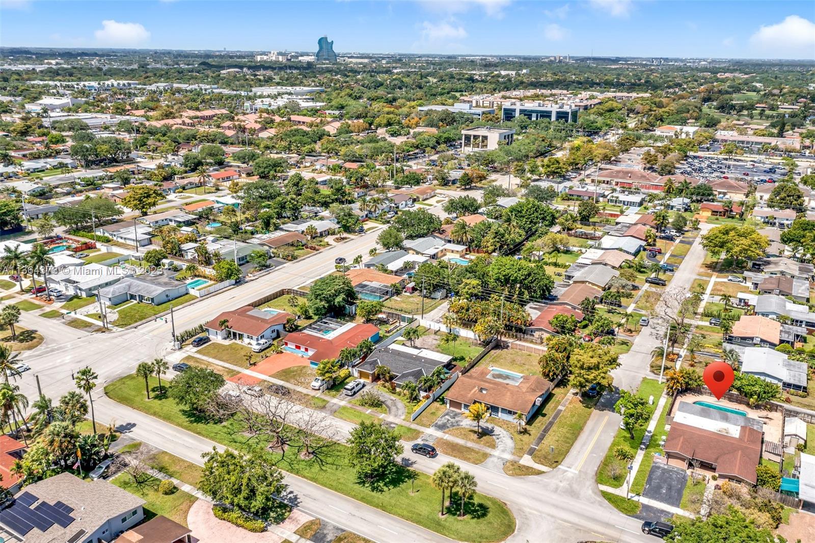 4419 West Park Road Hollywood, FL 33021 - Photo 4 of 34 Gallery Image 4