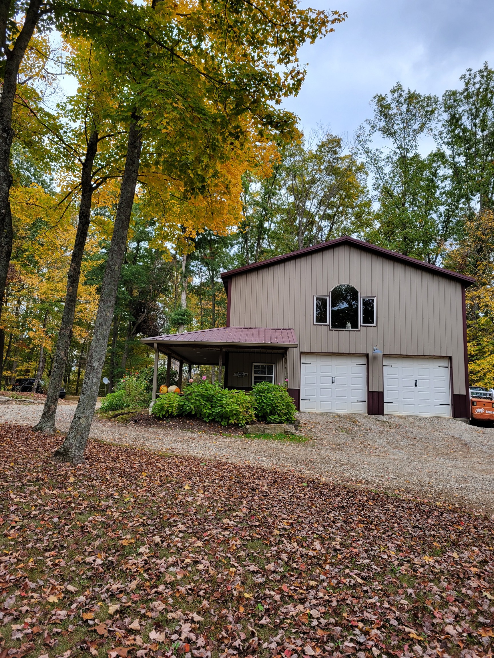 275 Daugherty Road Nashville, IN 47448 - Photo 2 of 42 Gallery Image 2