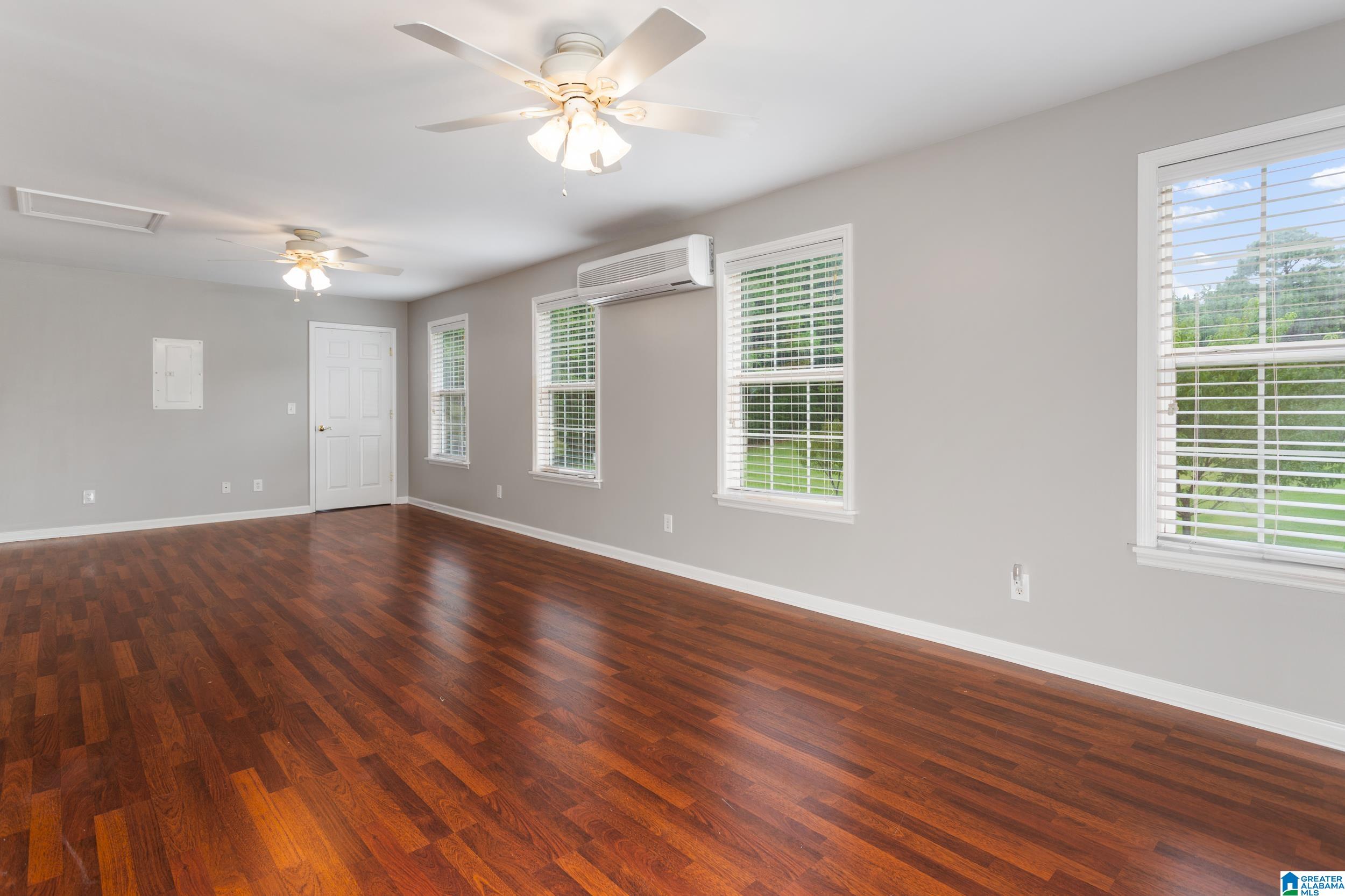 1320 Rochester Road Southeast Jacksonville, AL 36265 - Photo 13 of 40 Gallery Image 13