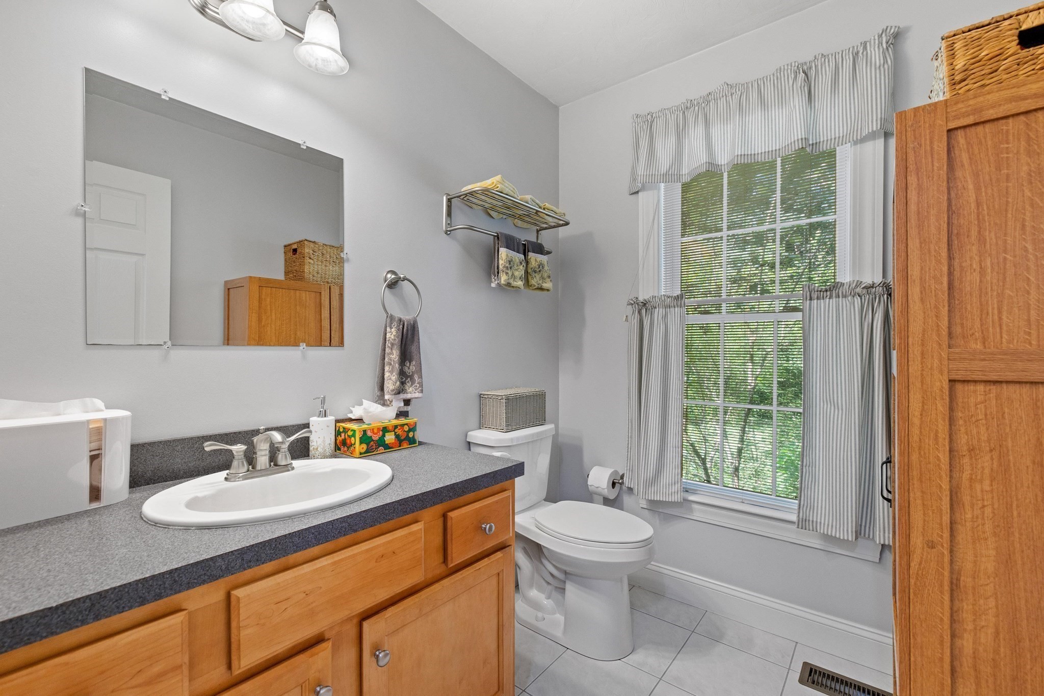 27 Tannery Road Sturbridge, MA 01518 - Photo 15 of 42 Gallery Image 15