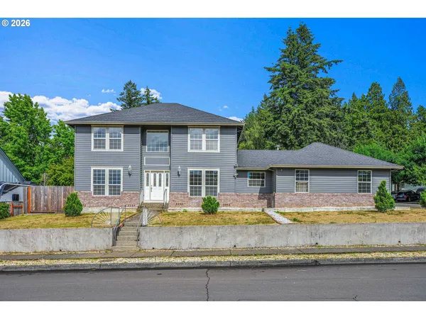 $550,000 | 1802 Northwest Bella Vista Avenue, Gresham, OR 97030