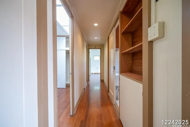 $4,700 | 44 Mamalahoa Place, Honolulu, HI 96817